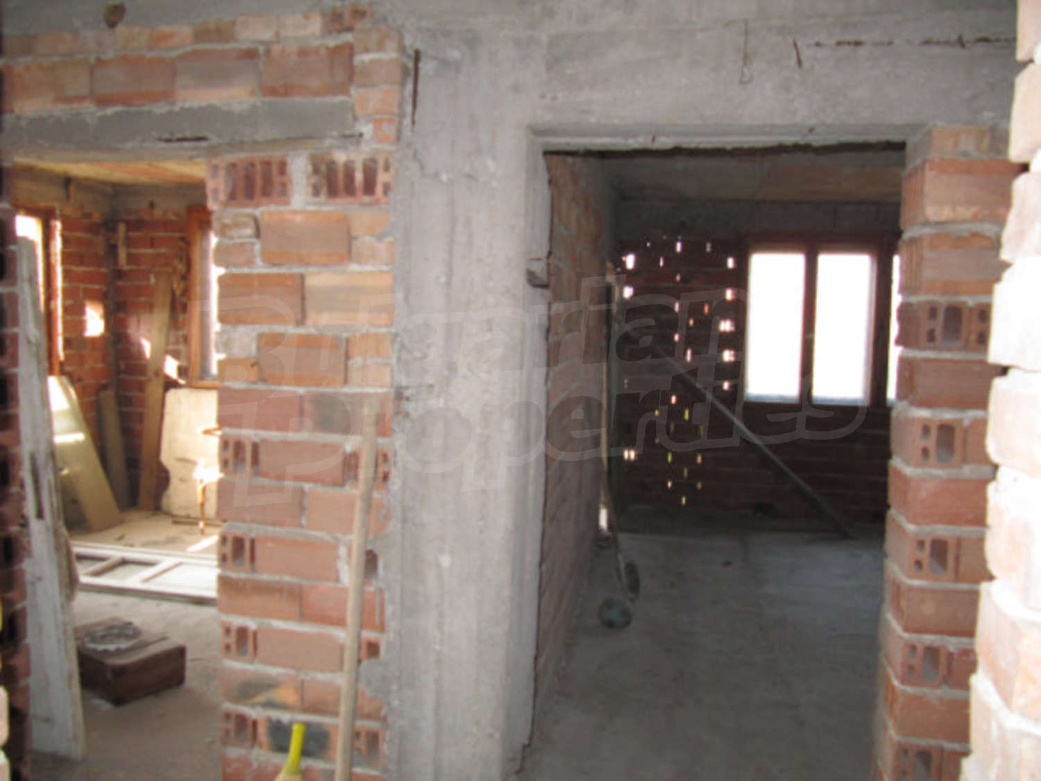 Gallery Picture 10