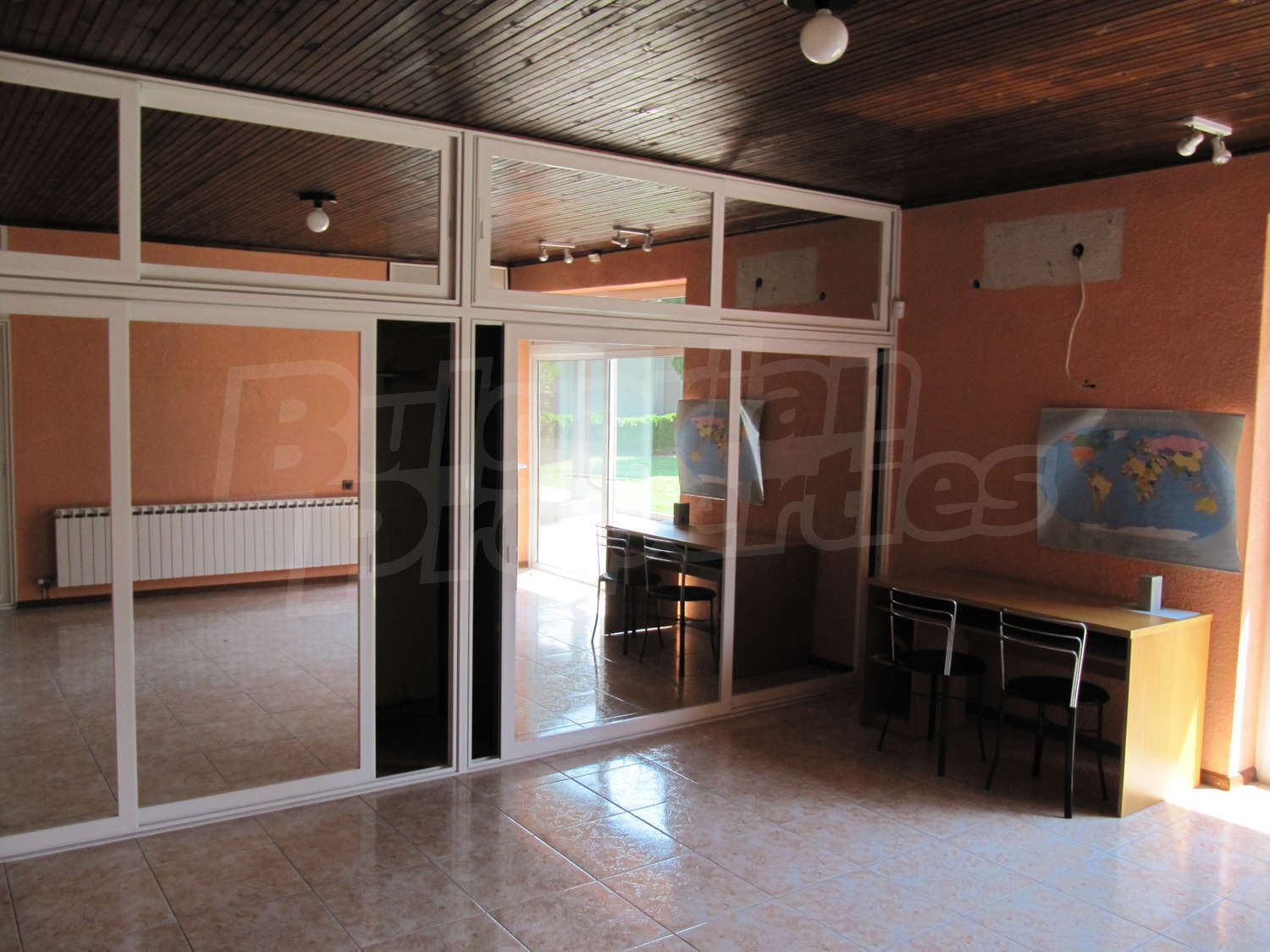 Gallery Picture 15