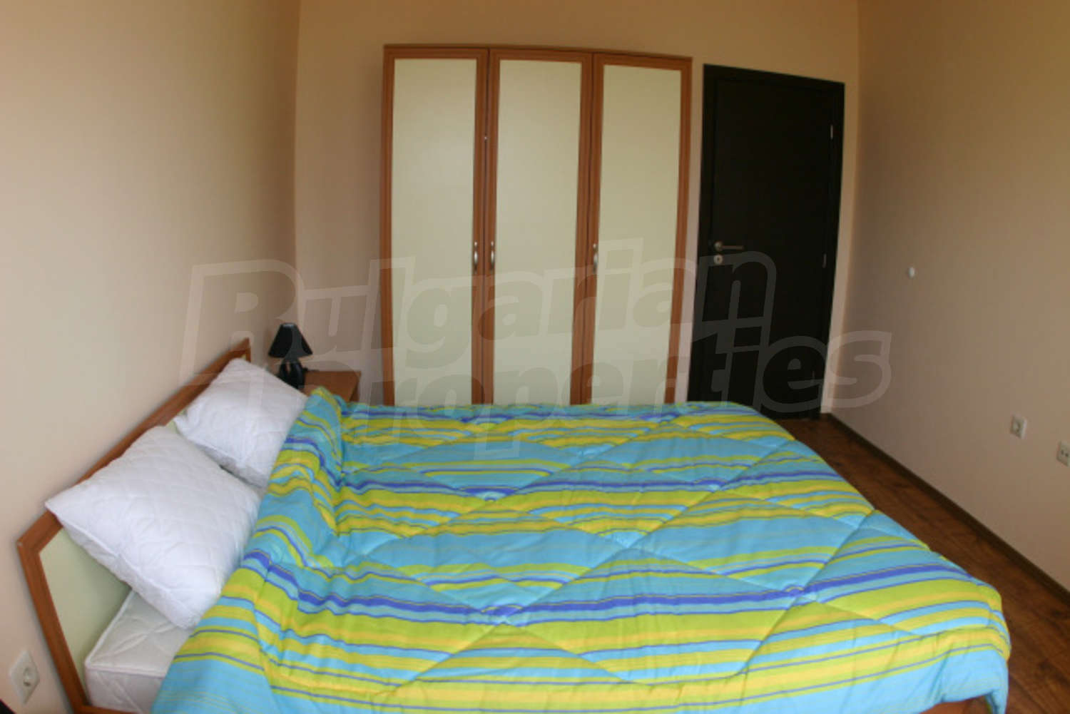 Gallery Picture 5