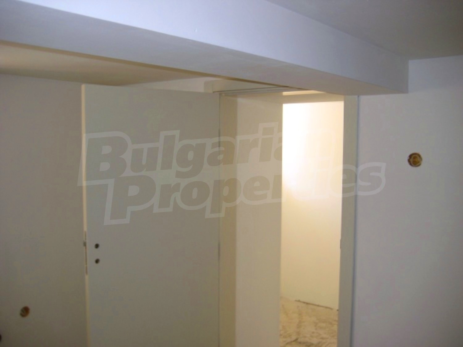 Gallery Picture 12