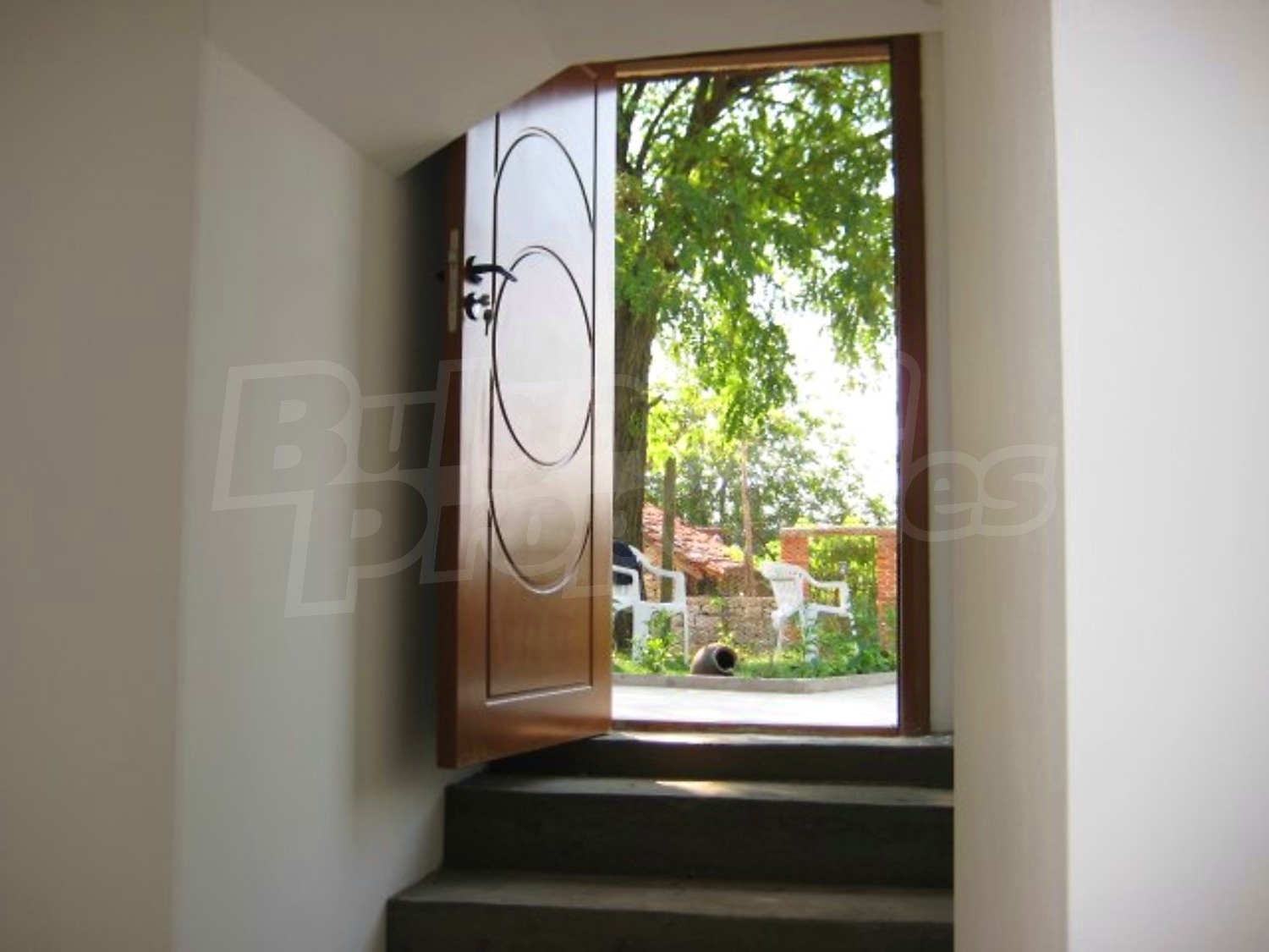 Gallery Picture 15