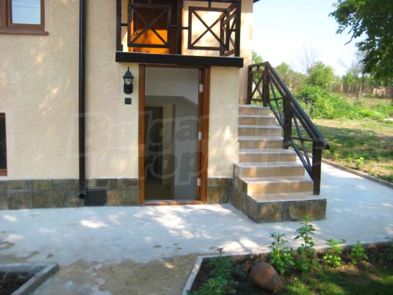 Gallery Picture 4