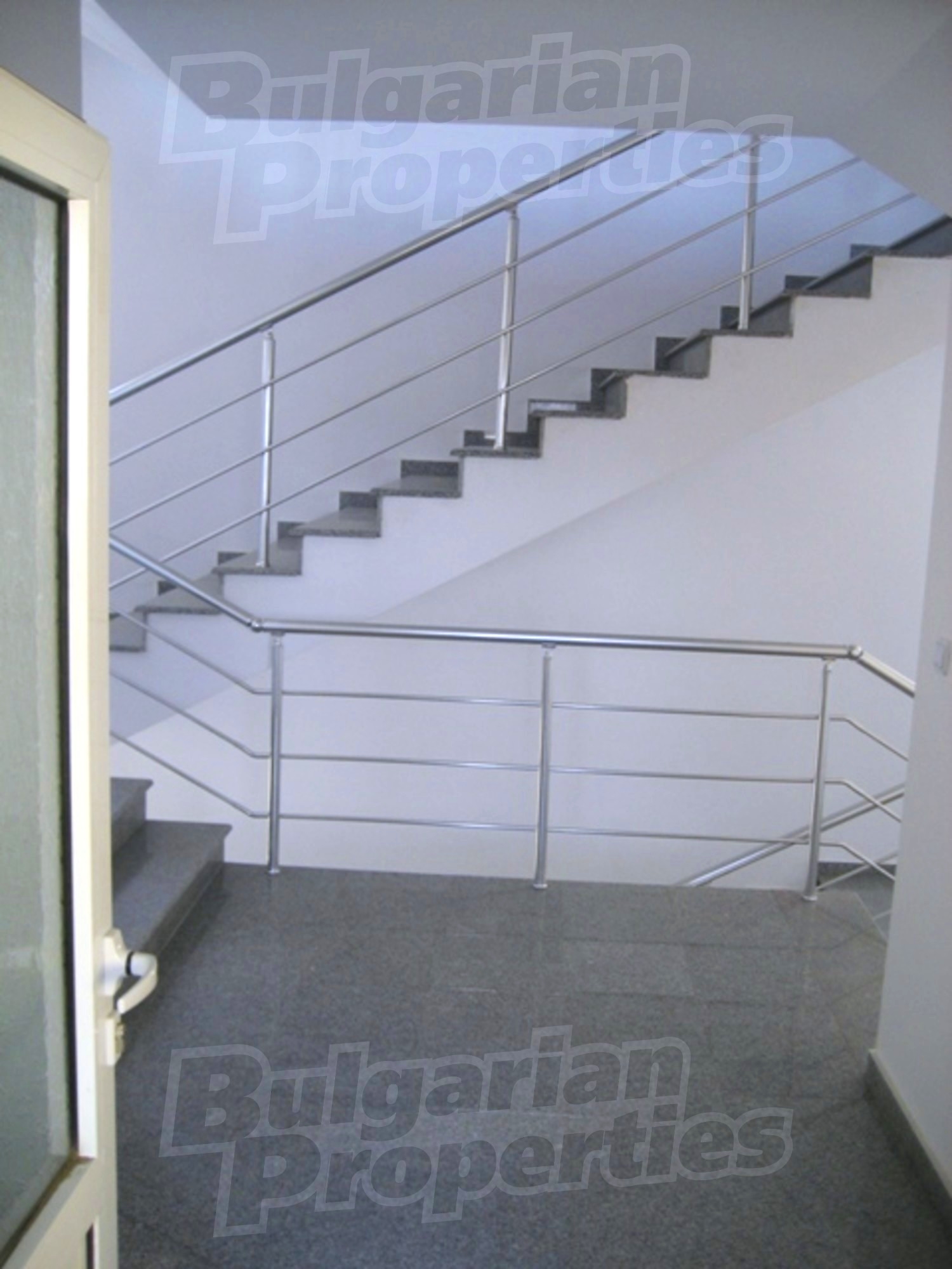 Gallery Picture 6