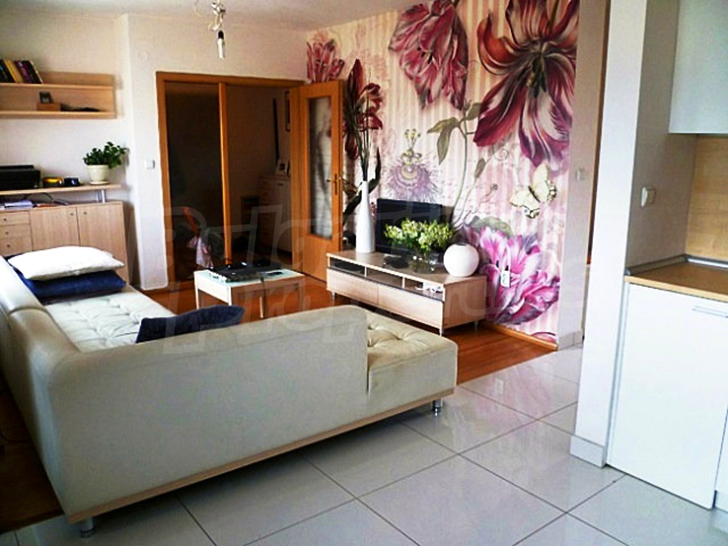 Gallery Picture 2