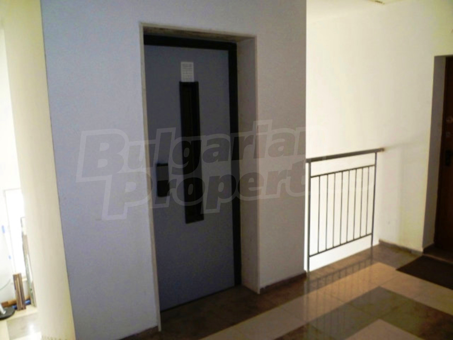 Gallery Picture 23