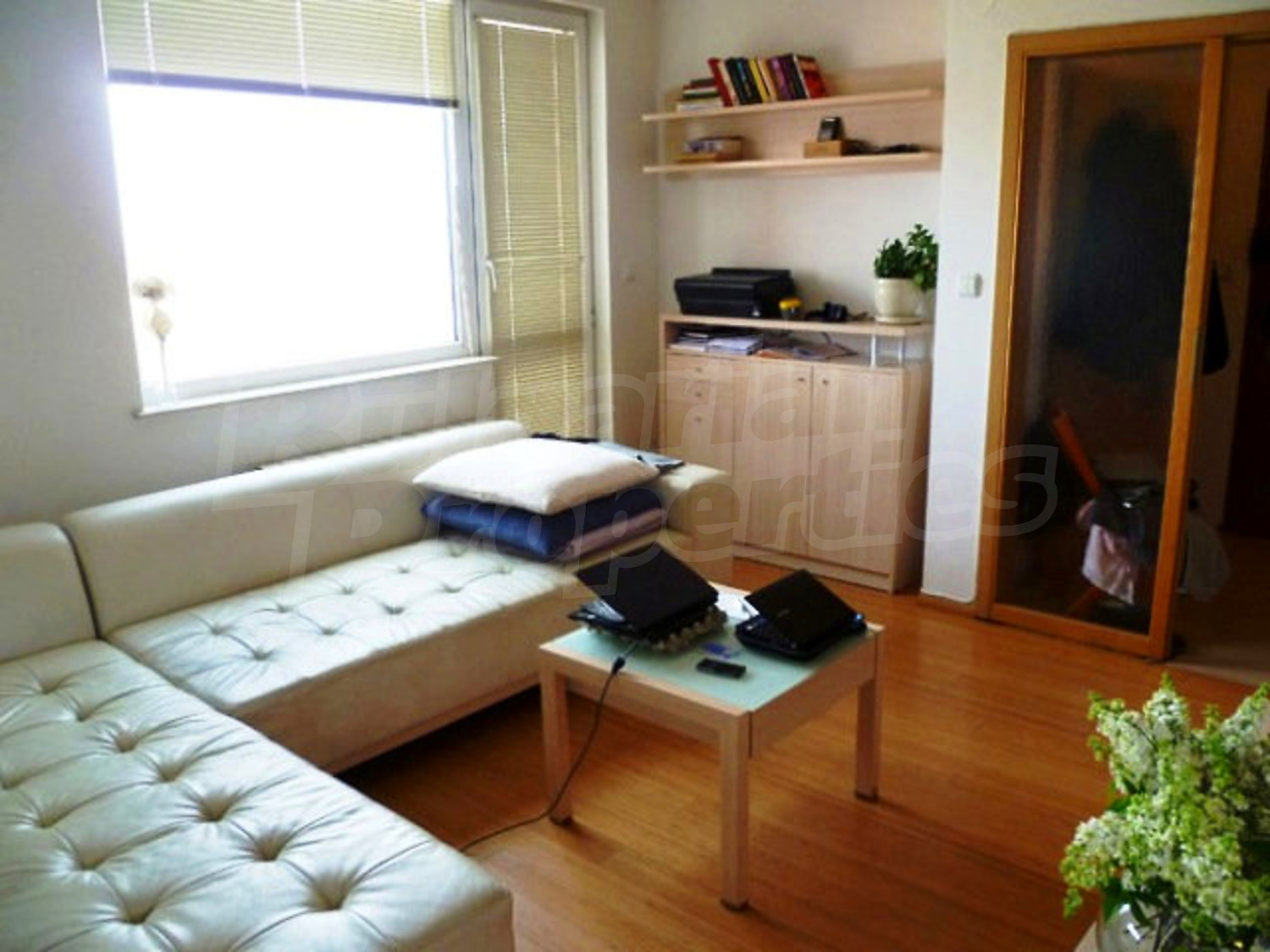 Gallery Picture 4