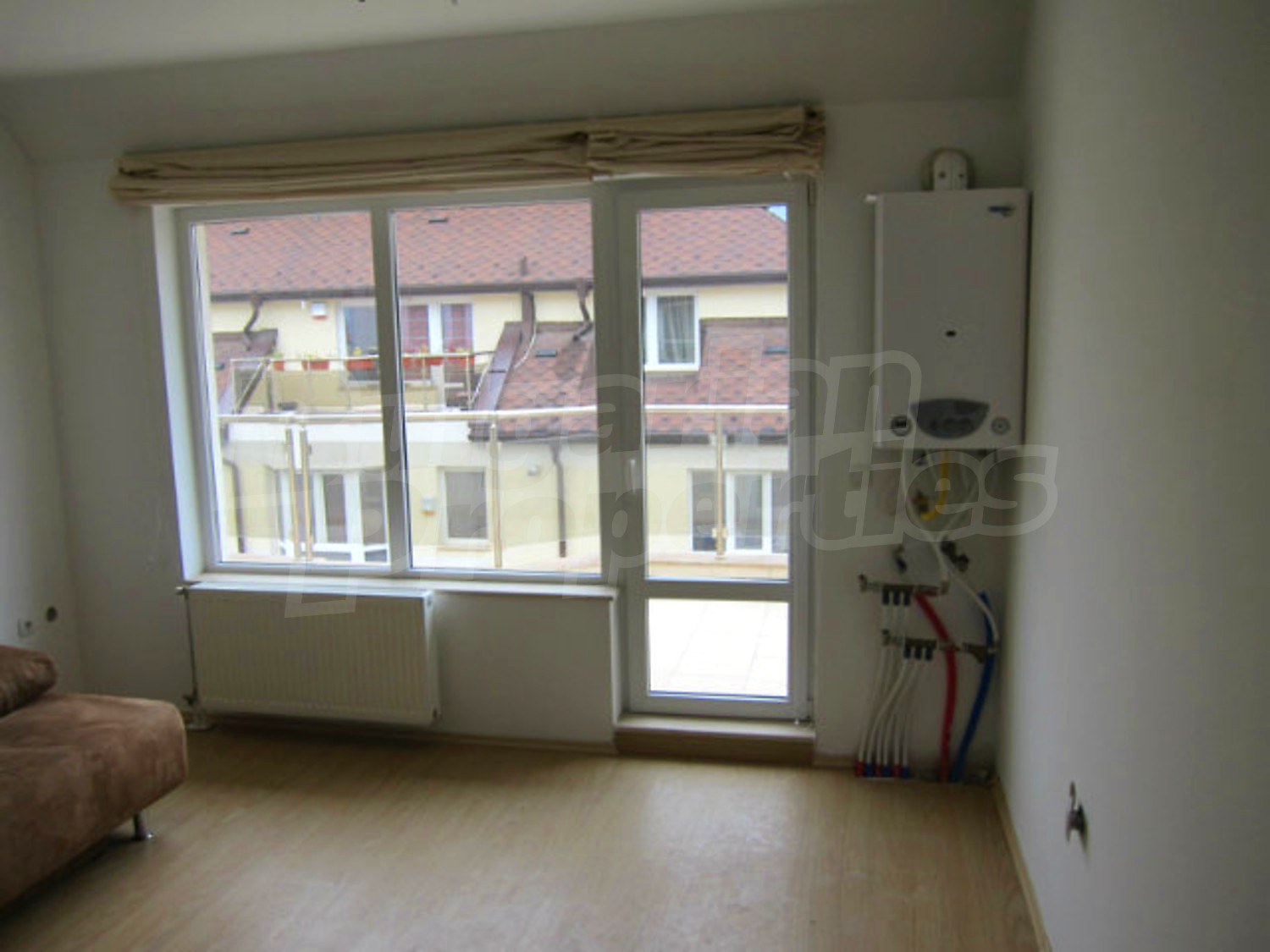 Gallery Picture 9
