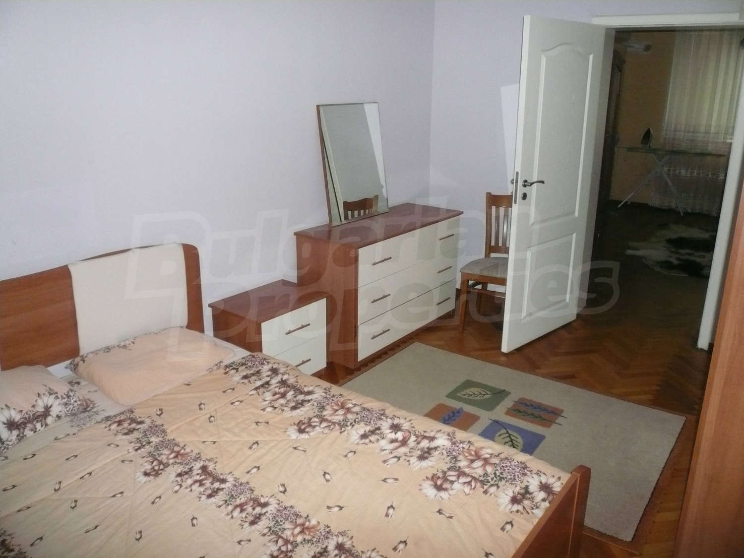 Gallery Picture 6