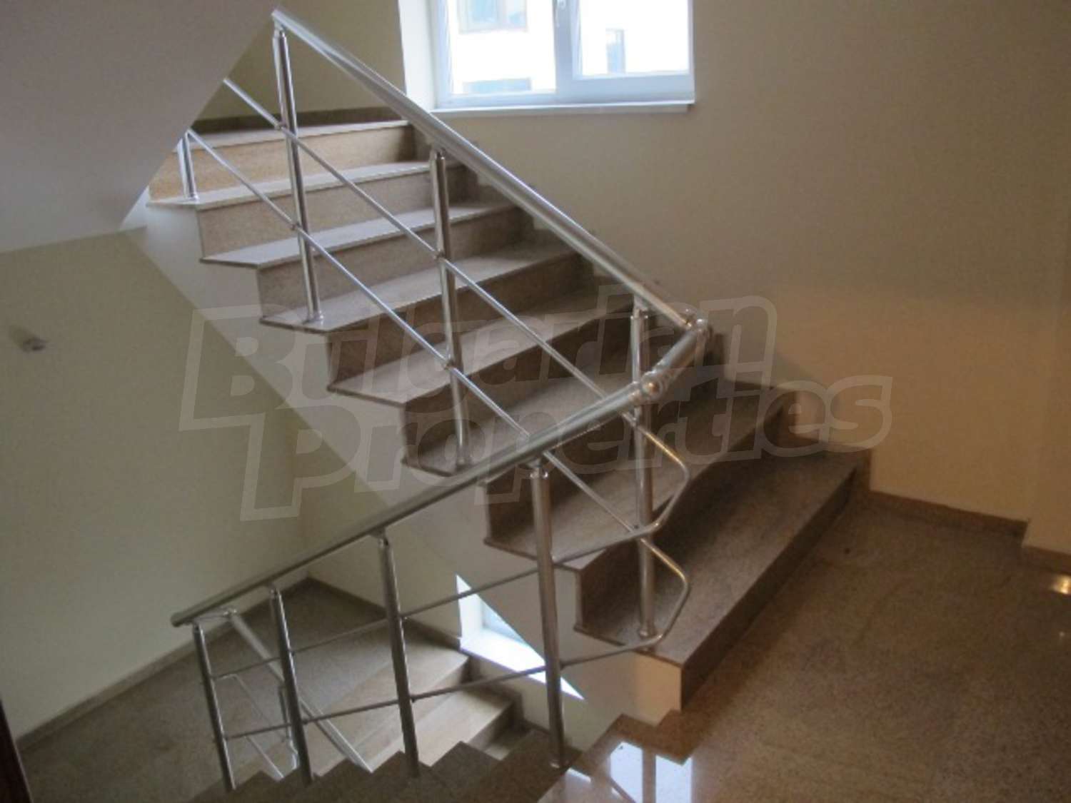 Gallery Picture 6