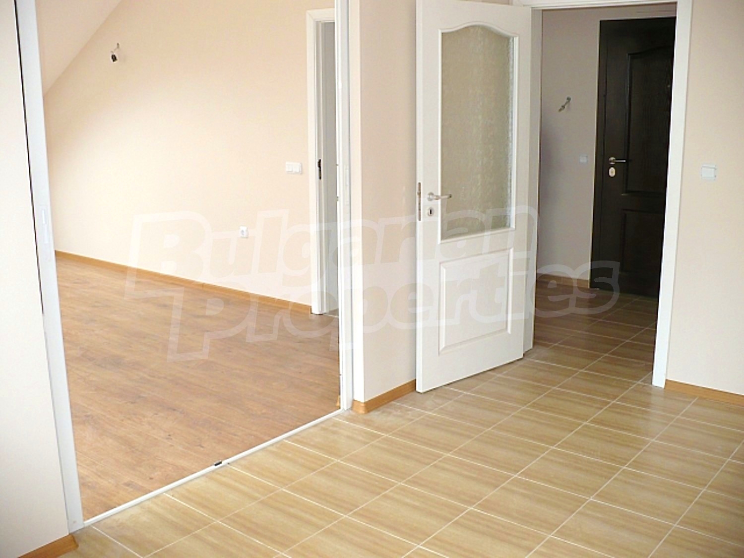 Gallery Picture 7
