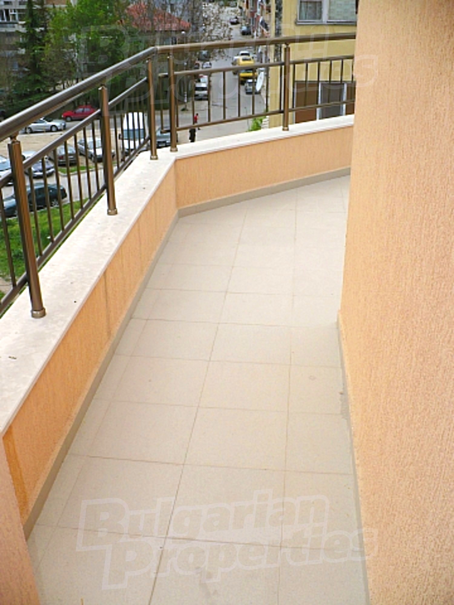 Gallery Picture 9