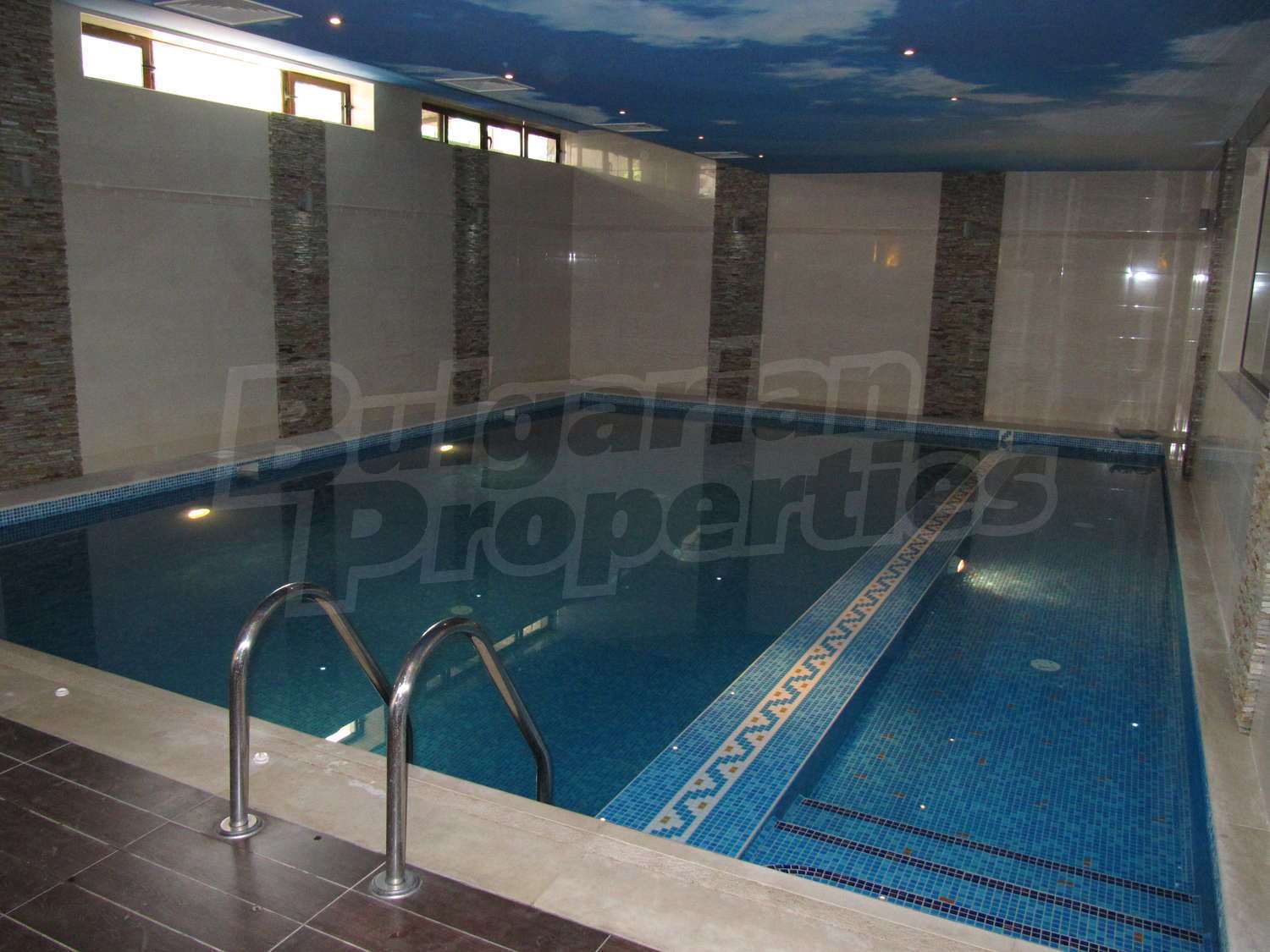 Gallery Picture 14