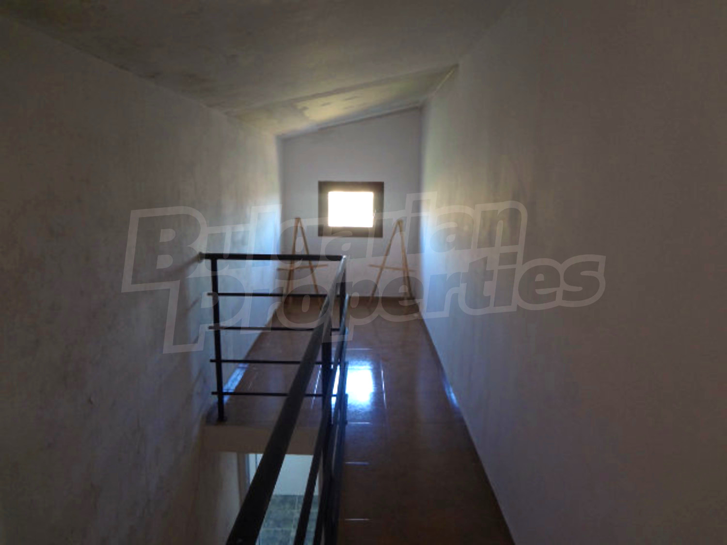 Gallery Picture 24