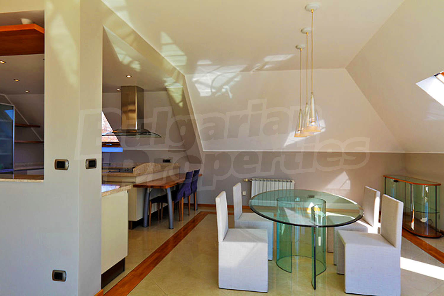 Gallery Picture 17