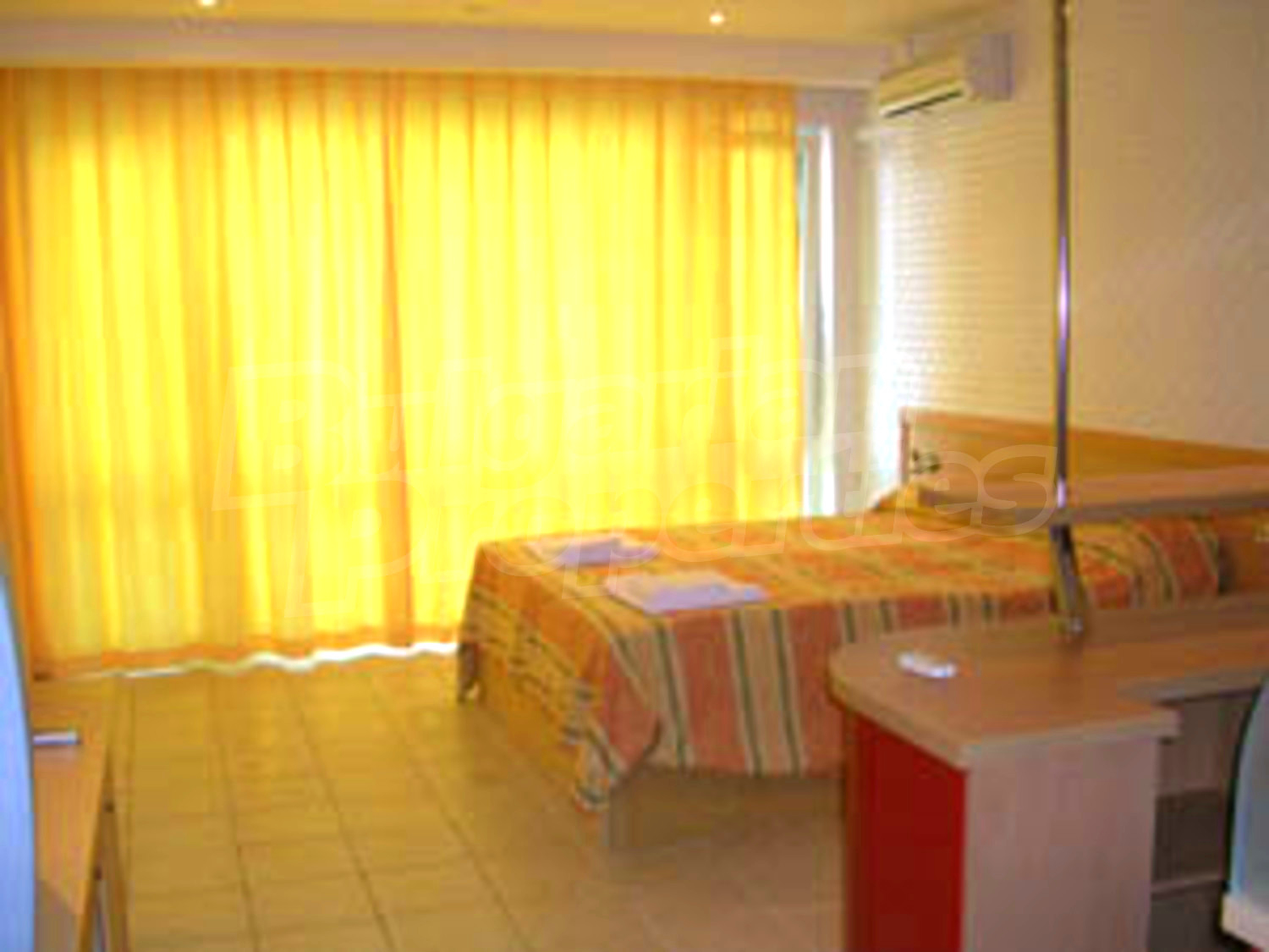 Gallery Picture 17
