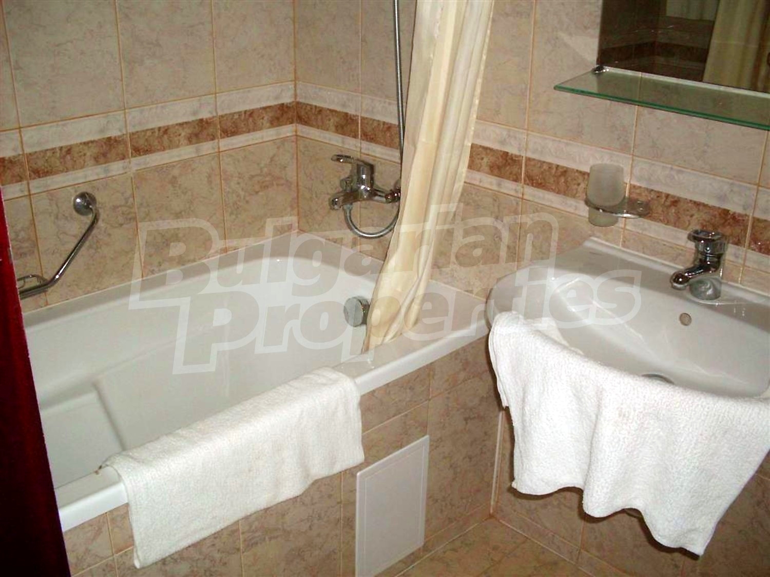Gallery Picture 27