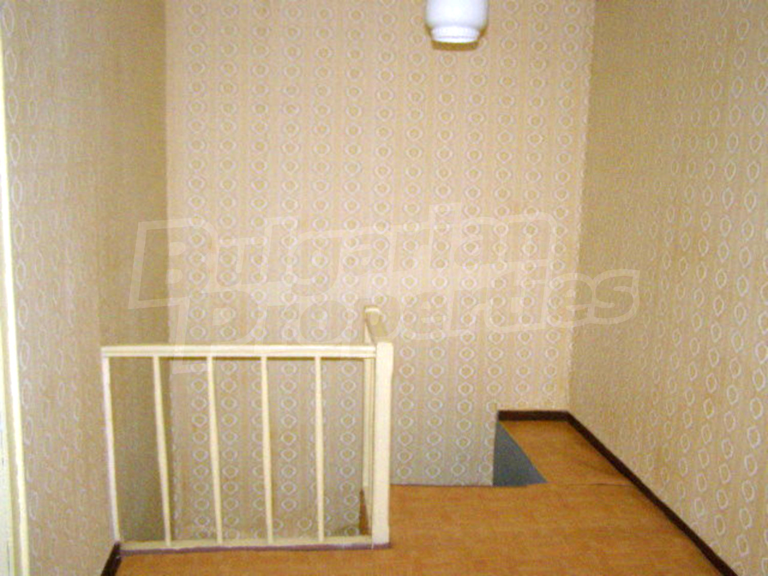 Gallery Picture 15
