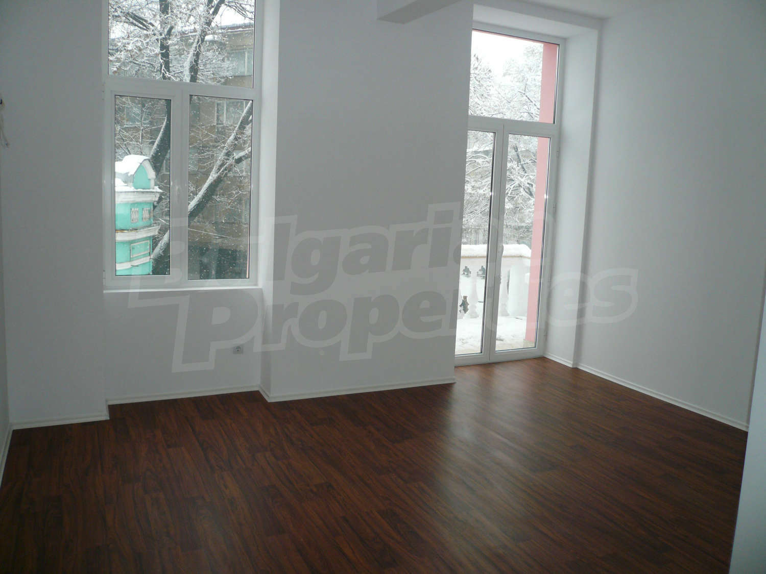 Gallery Picture 17