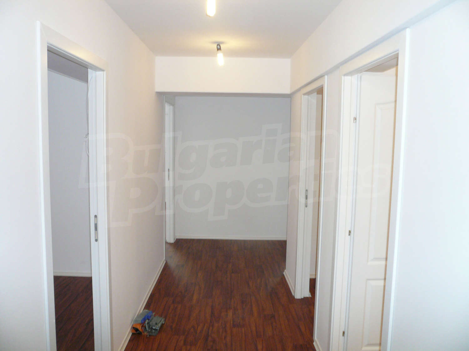 Gallery Picture 23