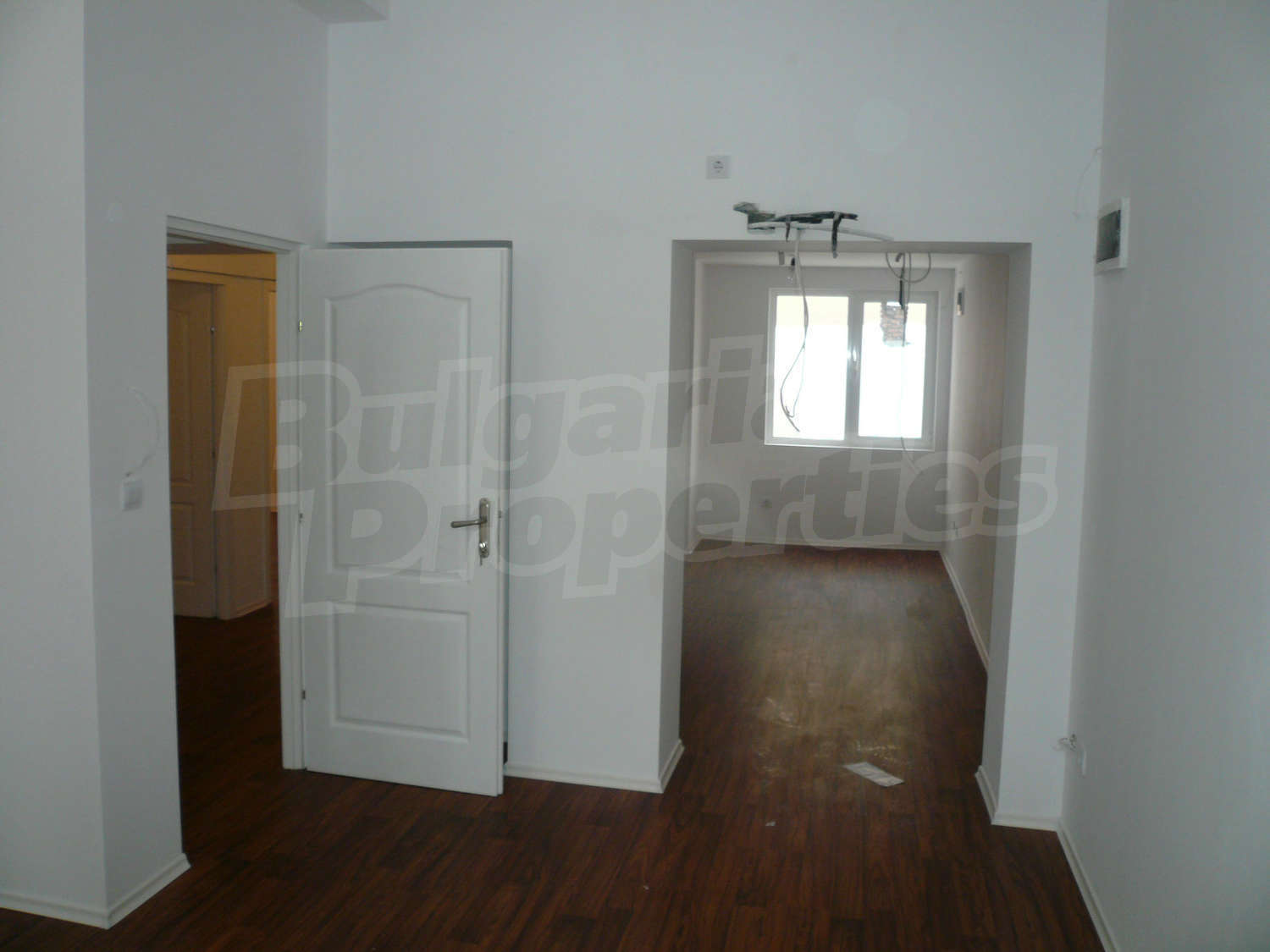 Gallery Picture 25