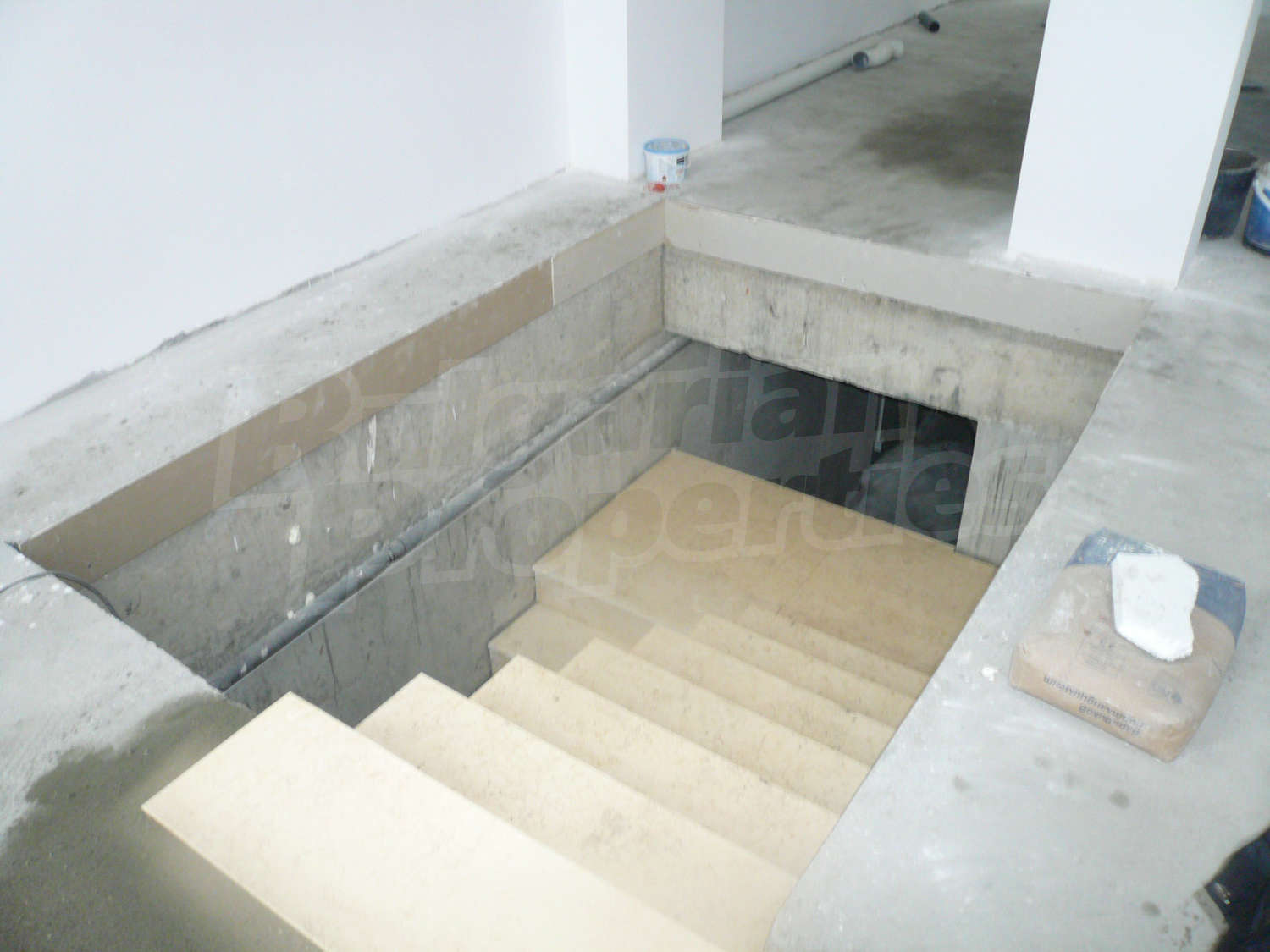 Gallery Picture 33