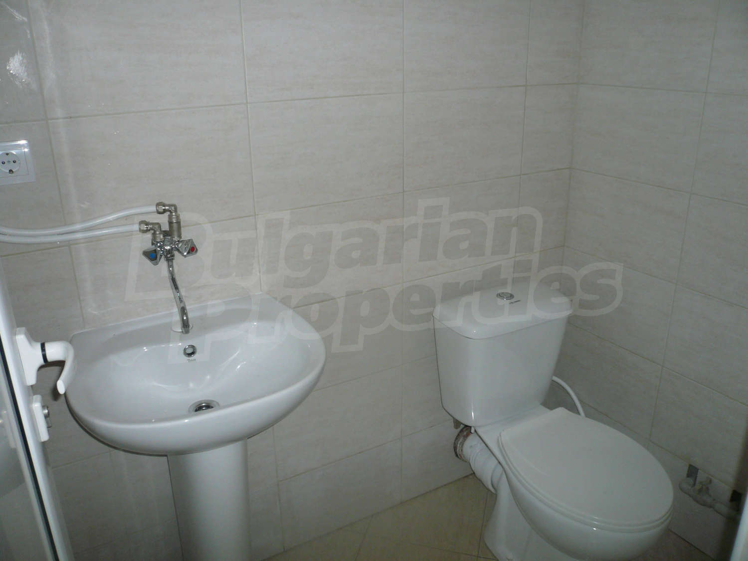 Gallery Picture 35