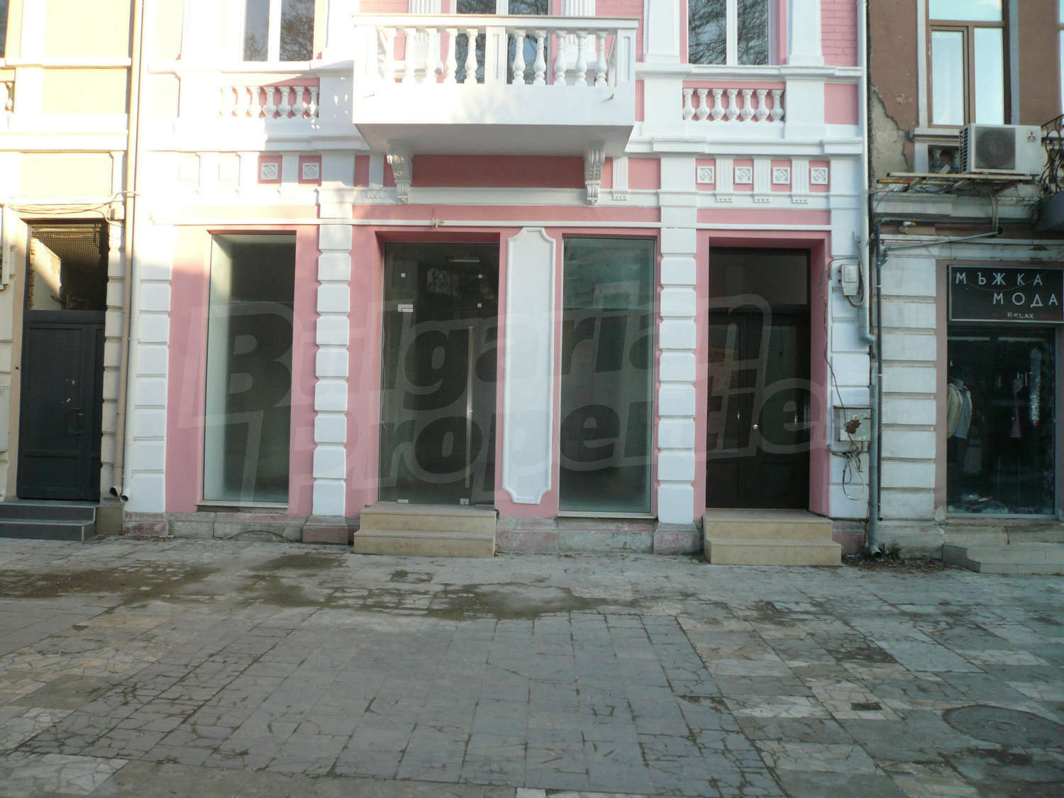 Gallery Picture 6