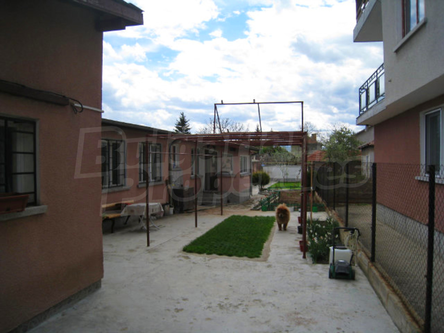 Gallery Picture 15