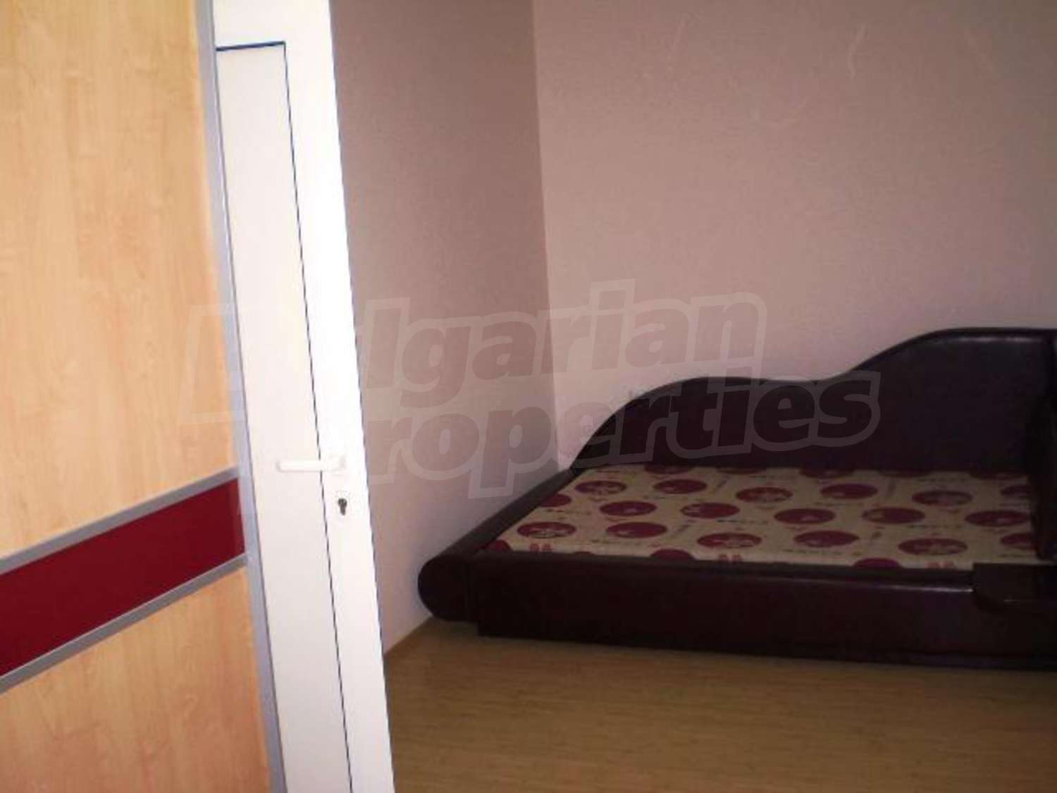 Gallery Picture 4