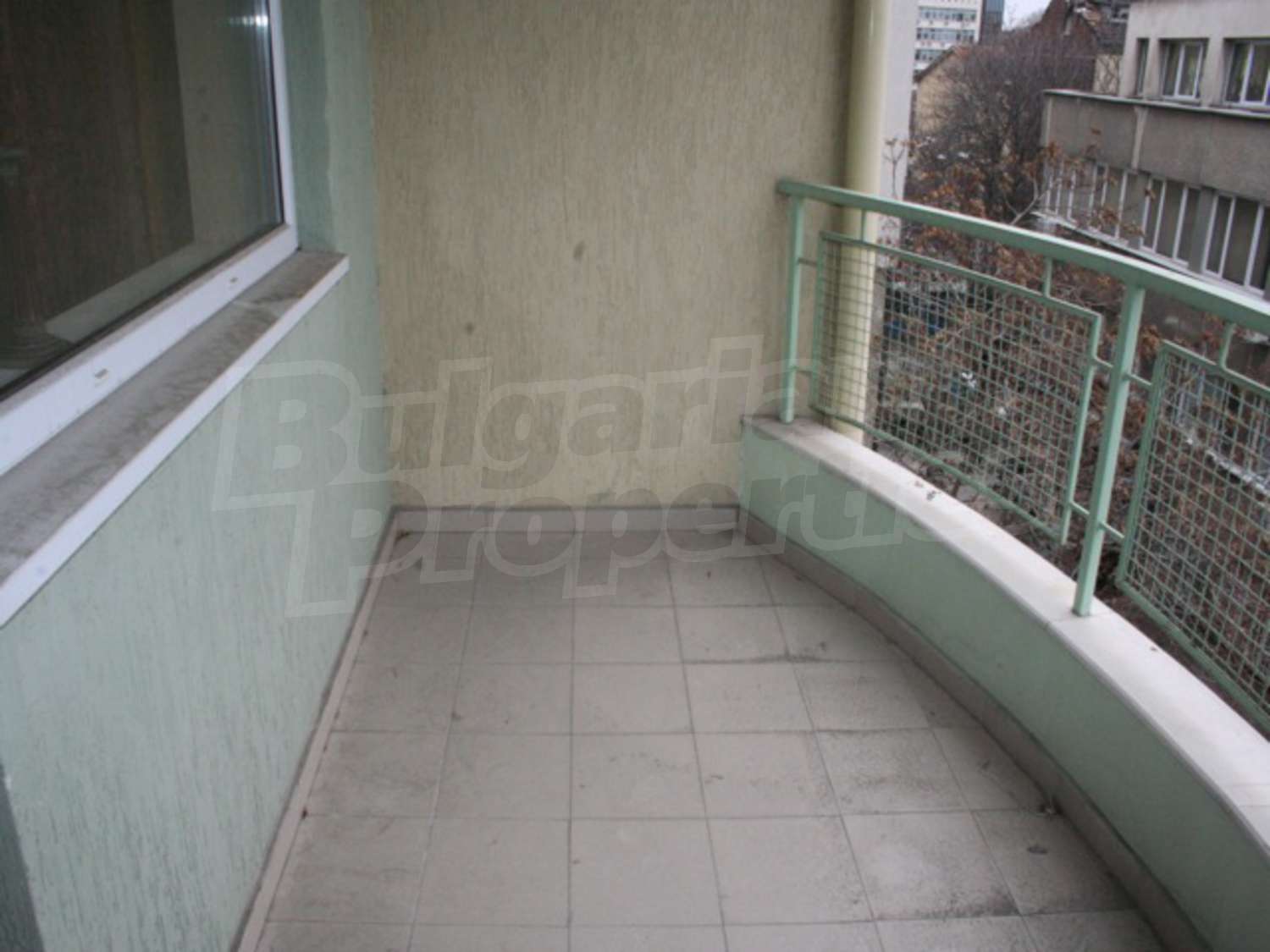 Gallery Picture 10
