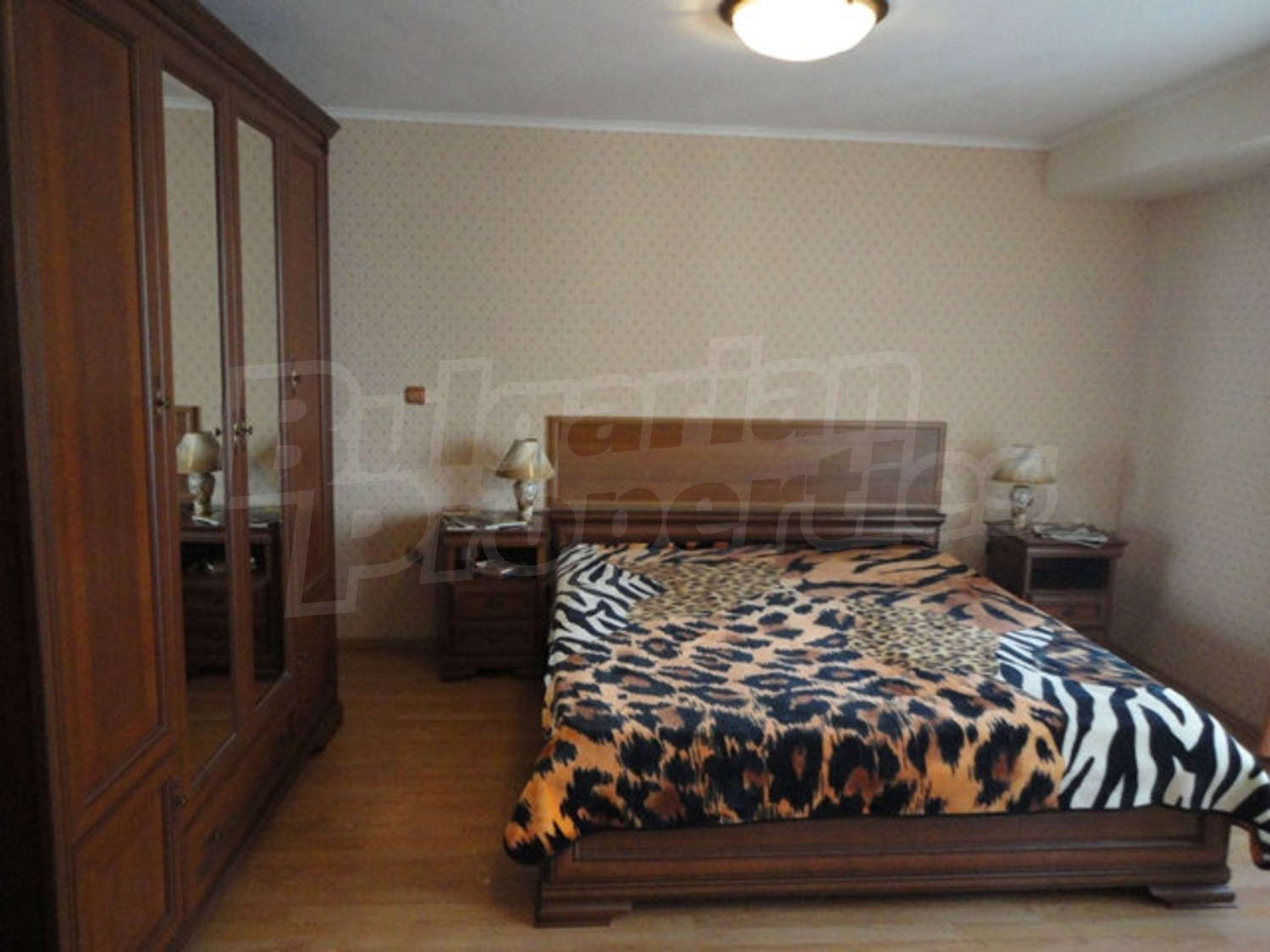 Gallery Picture 16