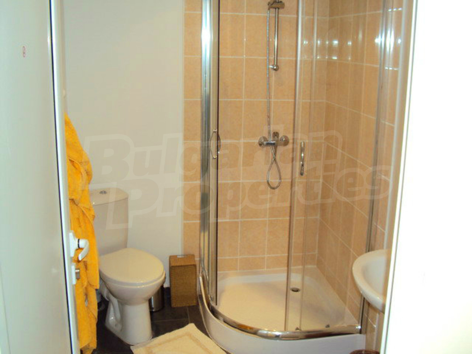Gallery Picture 17