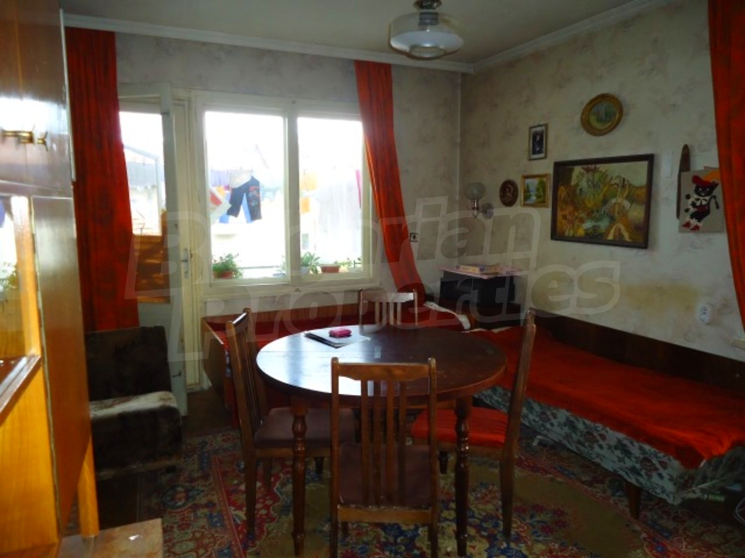 Gallery Picture 10