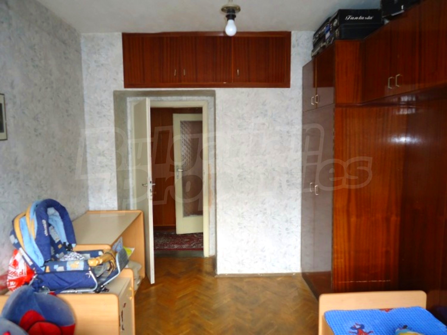 Gallery Picture 8