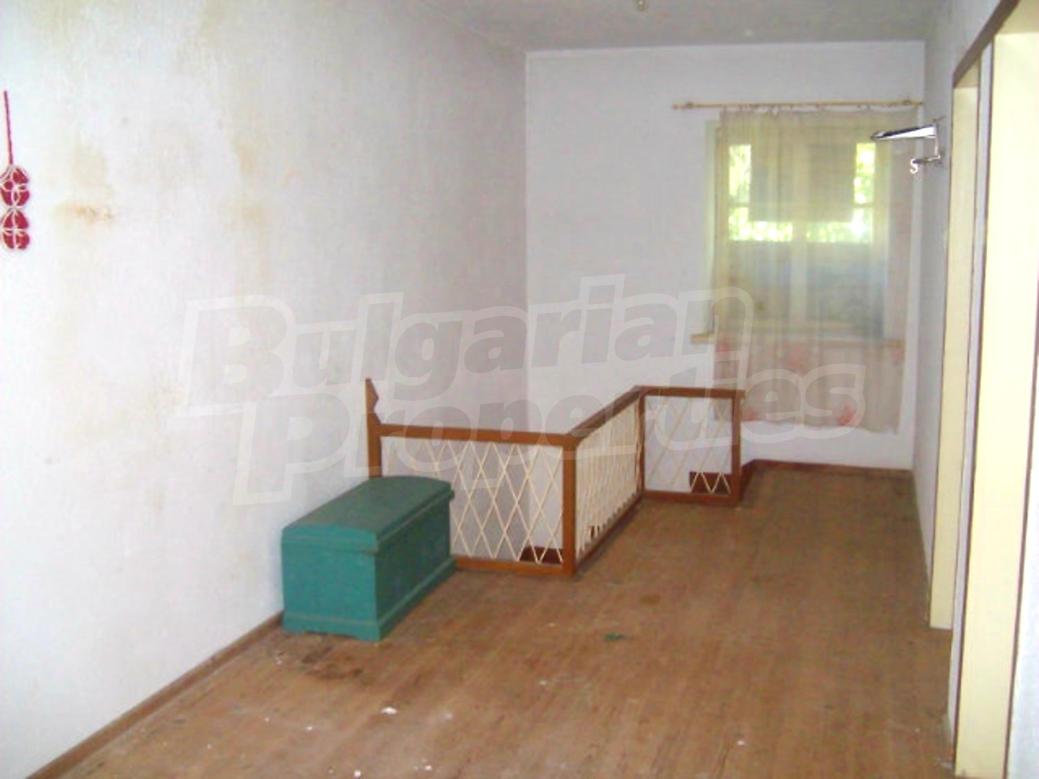Gallery Picture 10