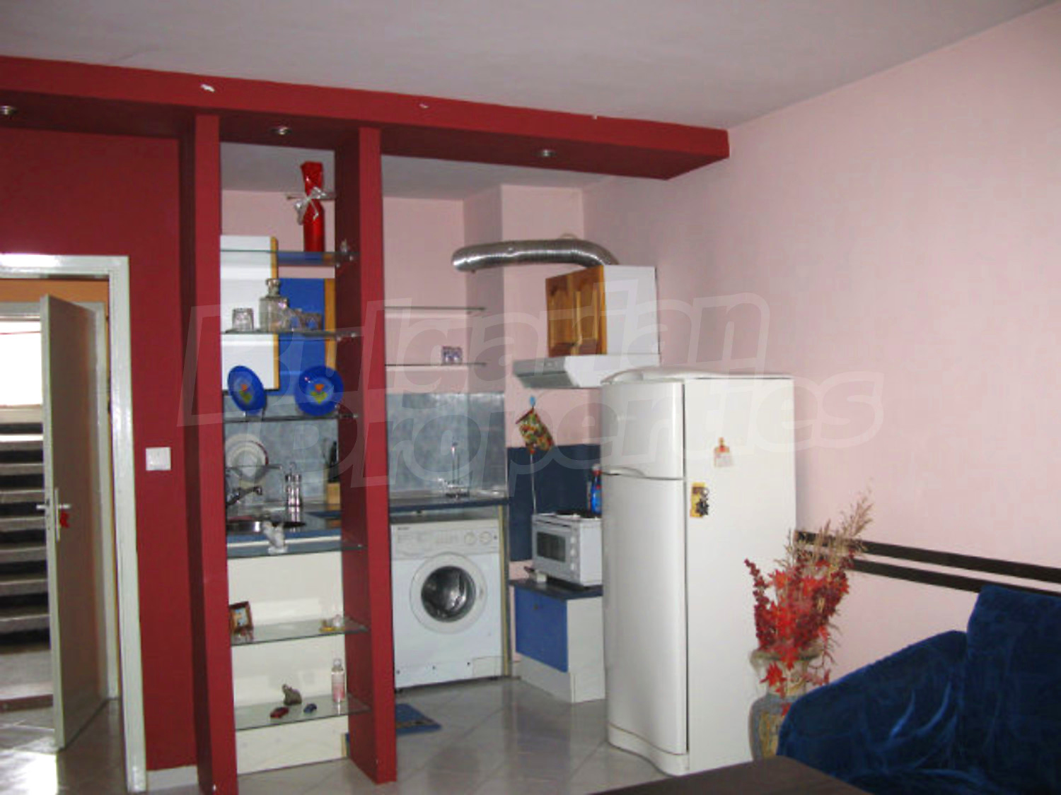Gallery Picture 2