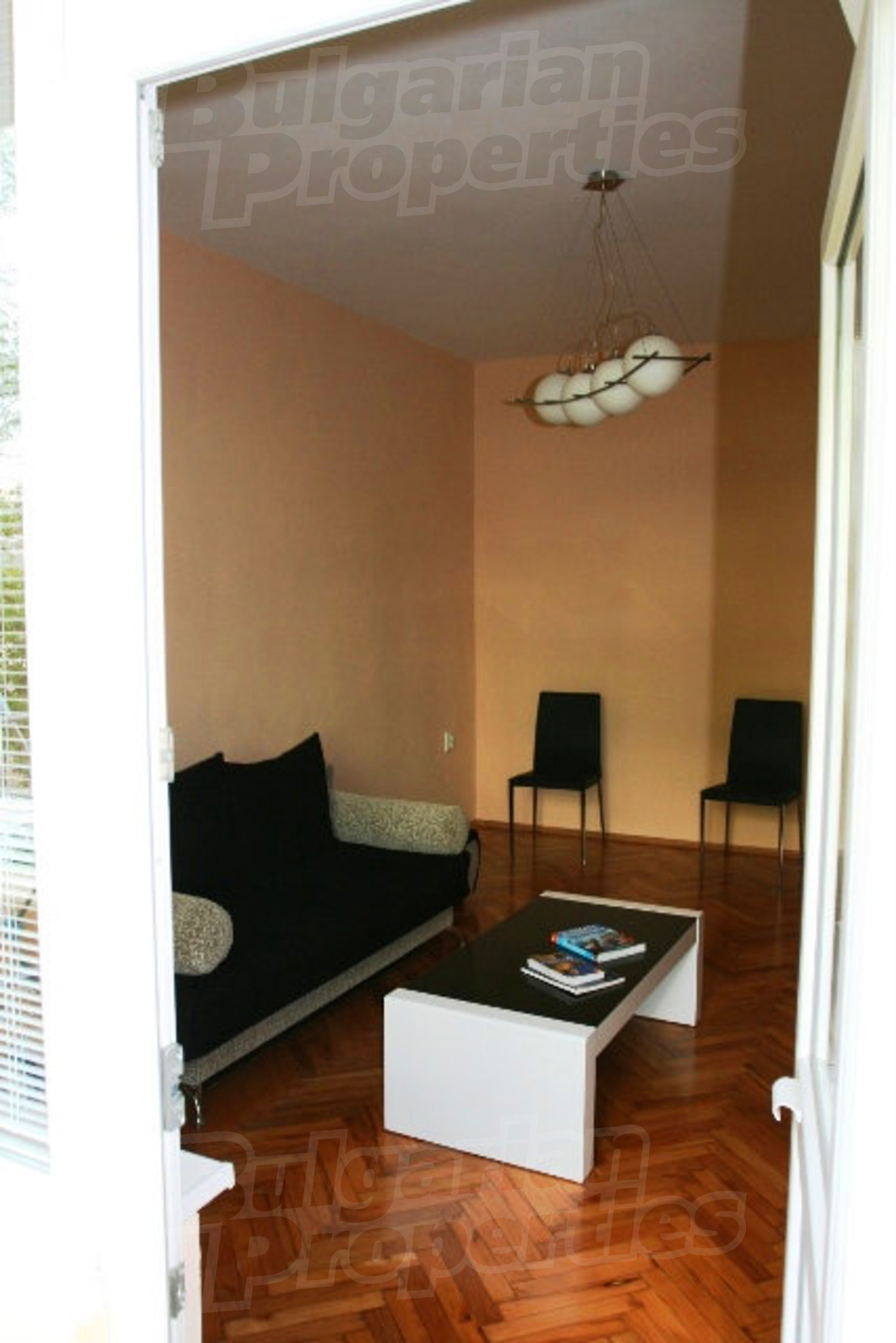 Gallery Picture 3