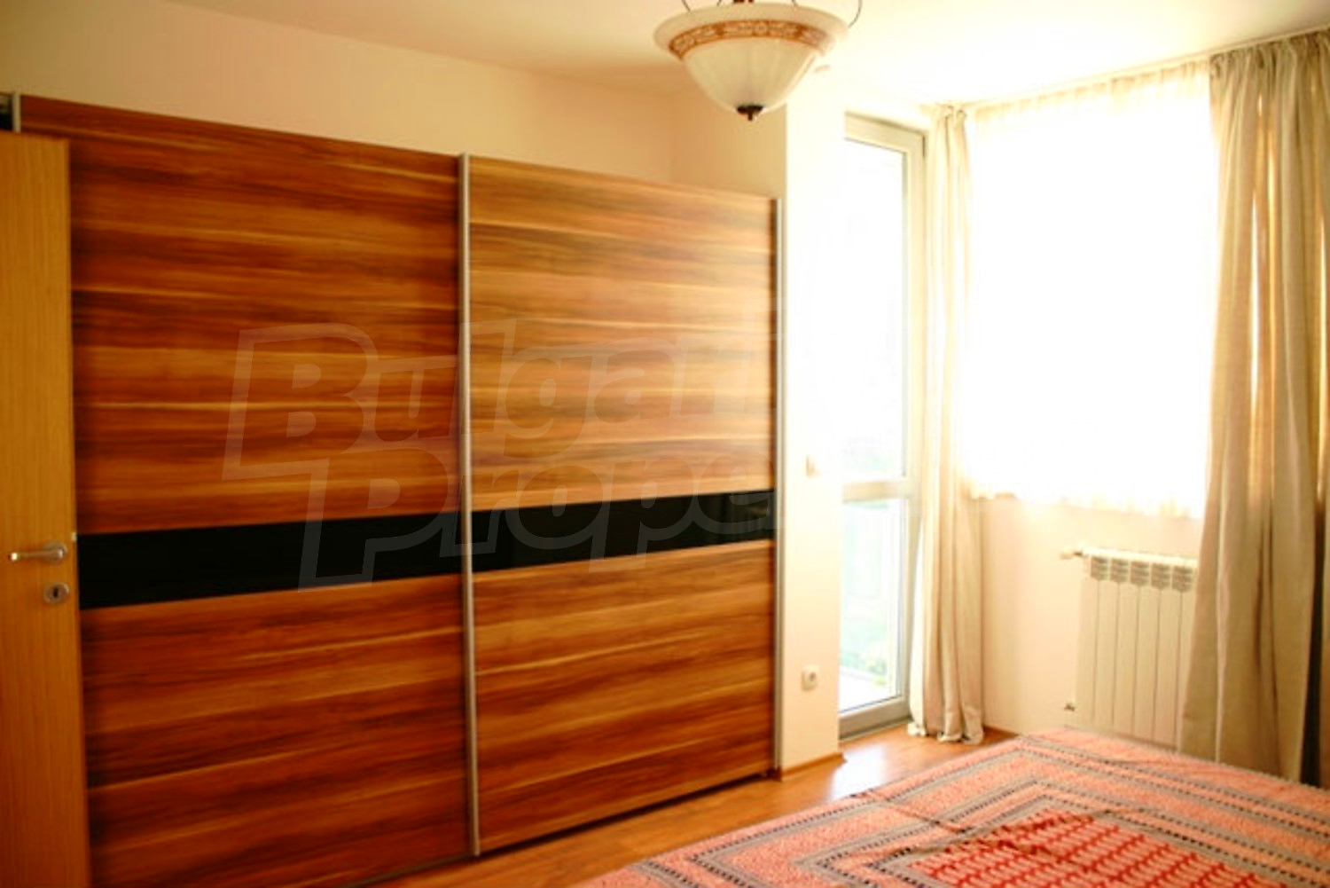 Gallery Picture 13