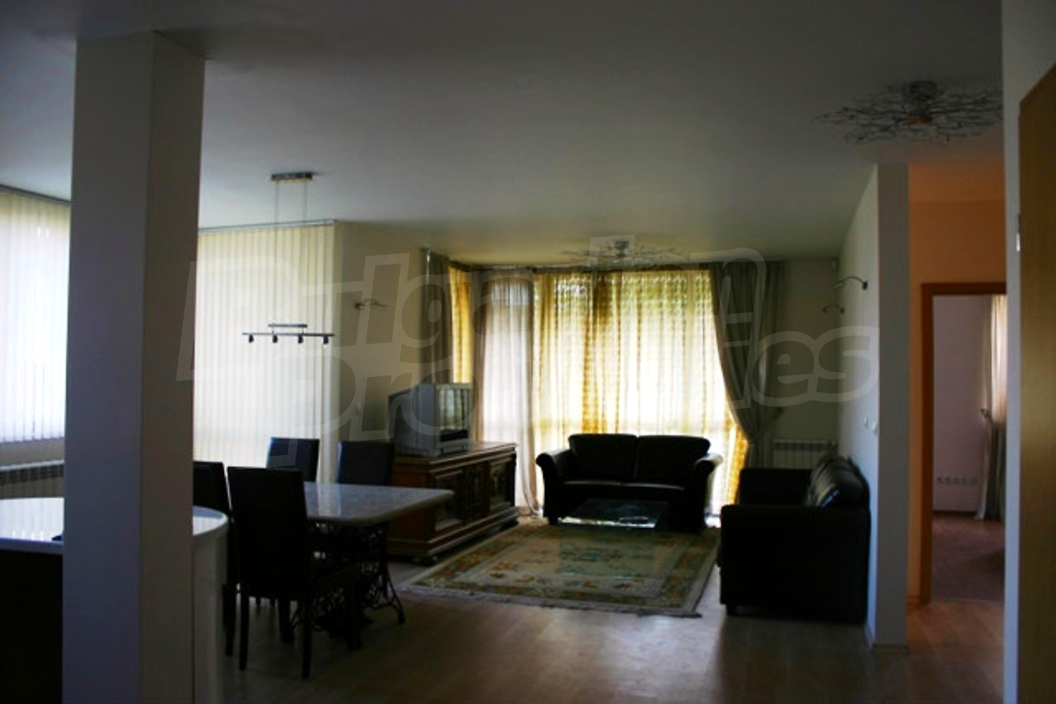 Gallery Picture 2