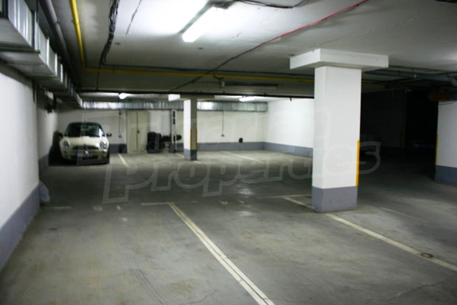 Gallery Picture 32