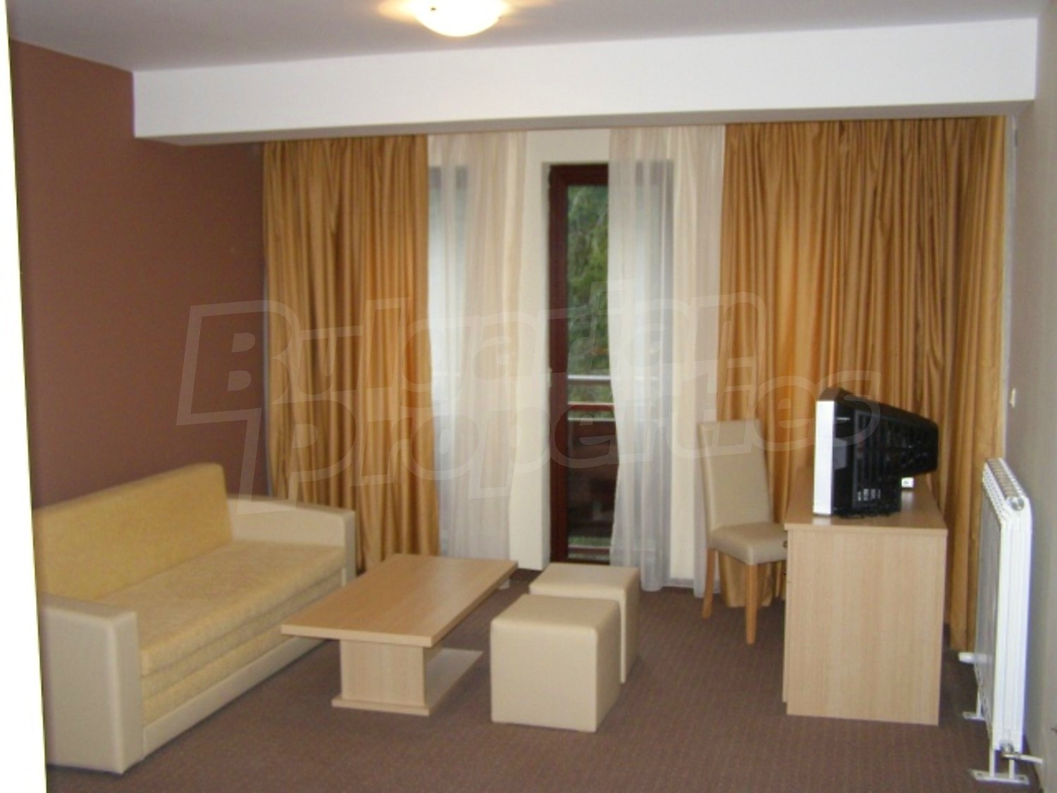 Gallery Picture 6