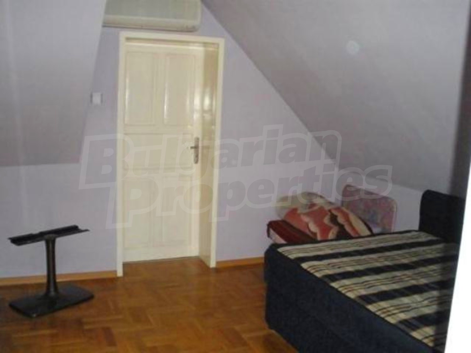 Gallery Picture 6