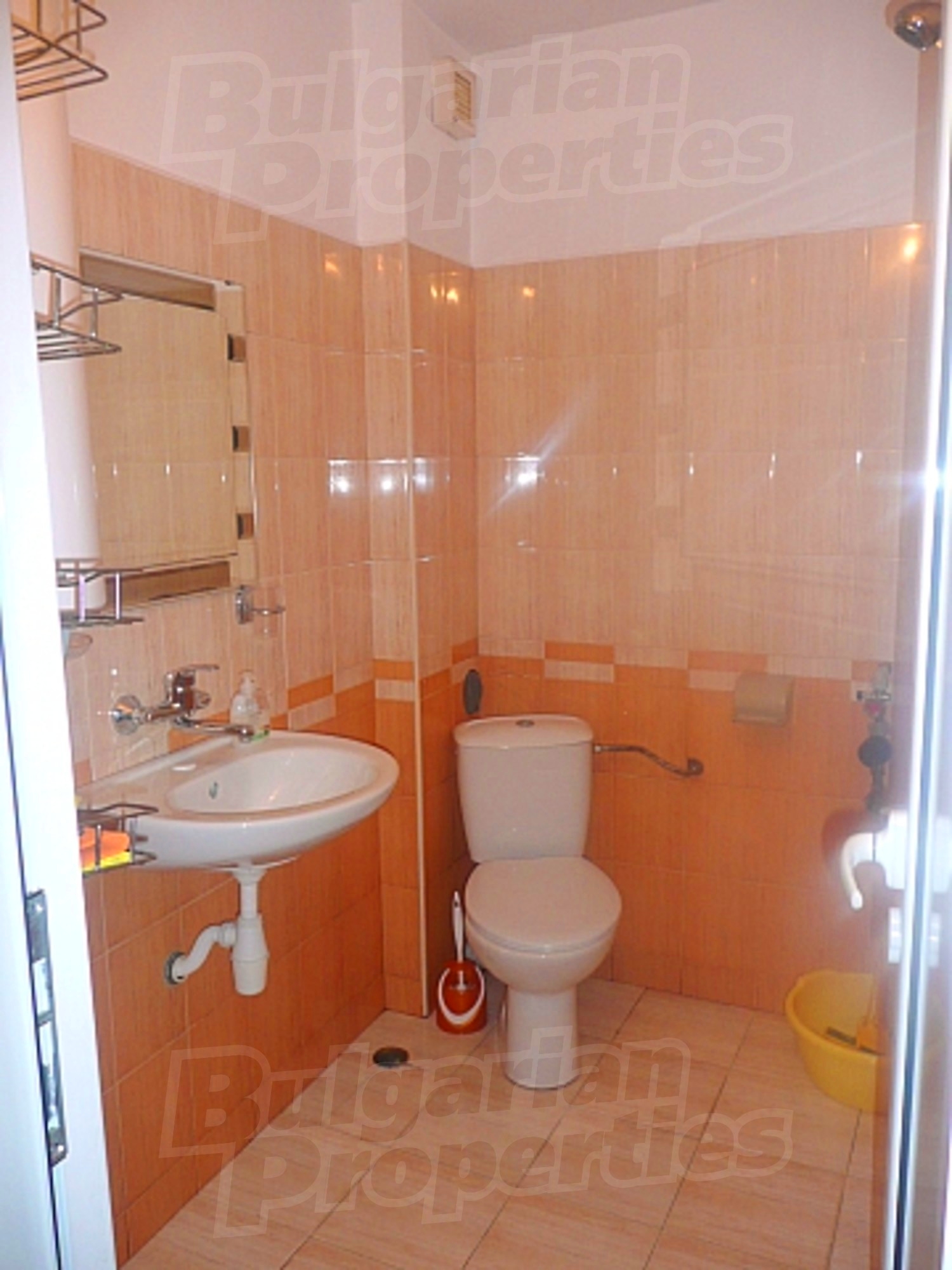 Gallery Picture 7