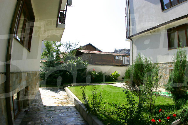 Gallery Picture 4
