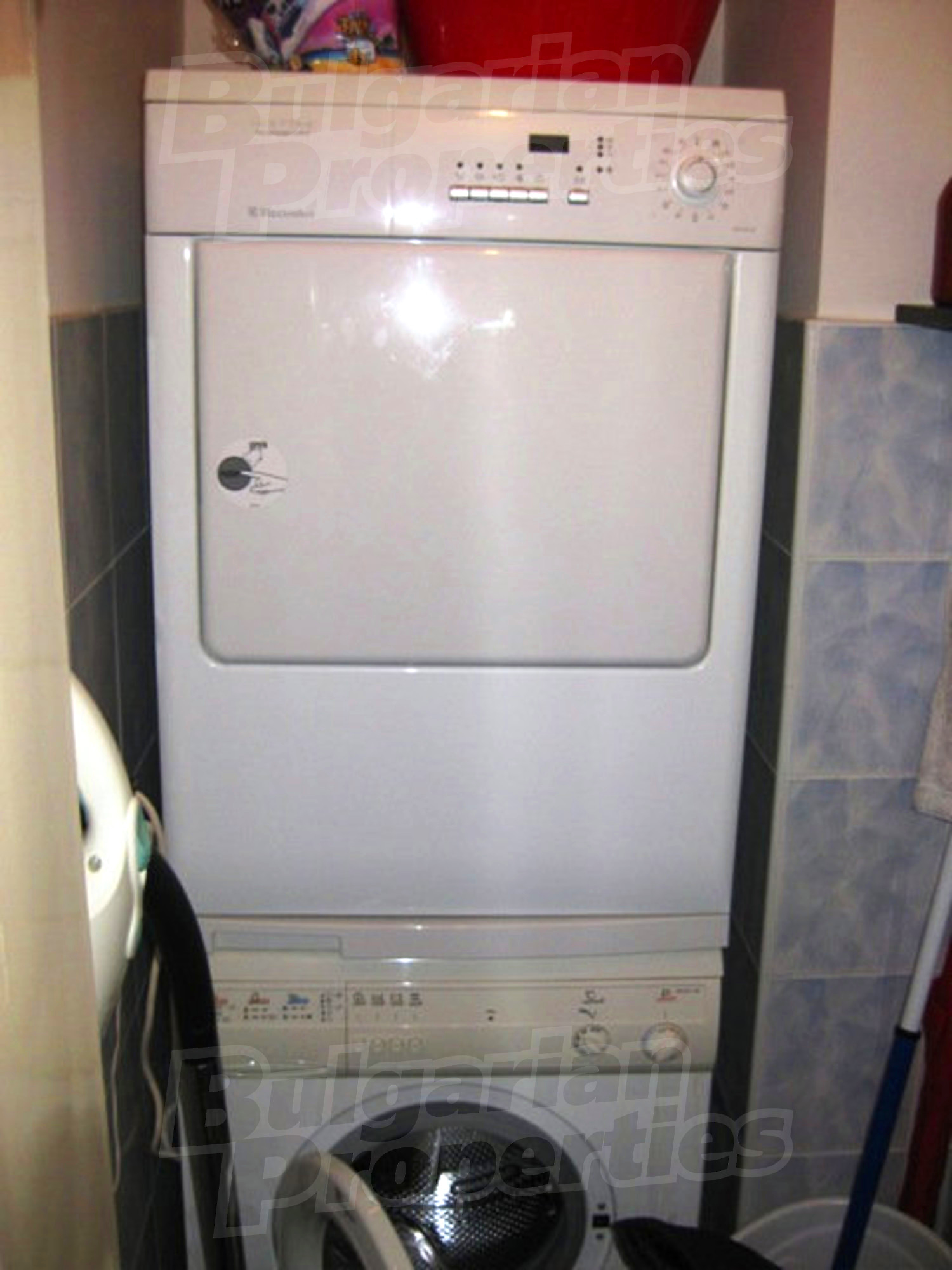 Gallery Picture 23