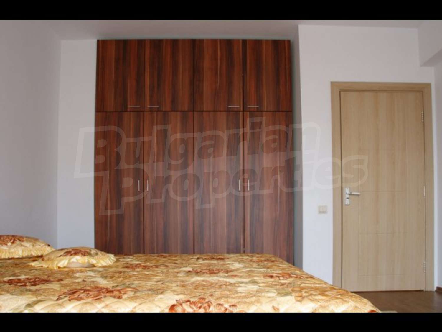 Gallery Picture 8