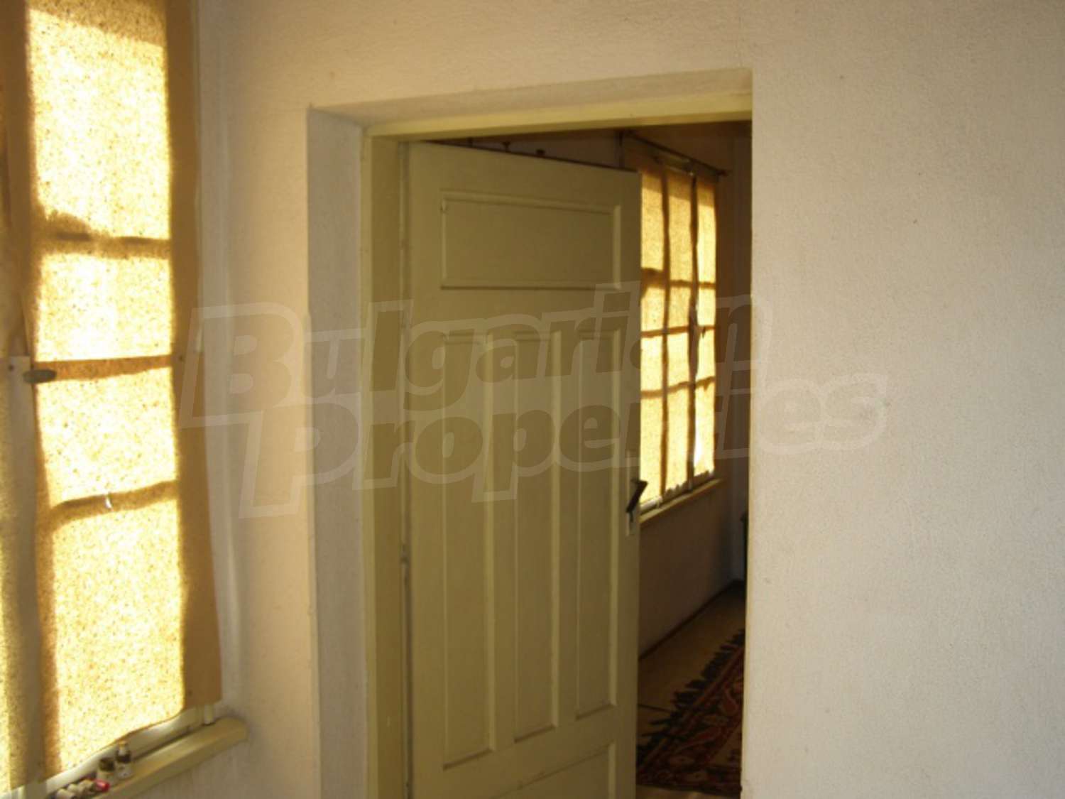 Gallery Picture 9