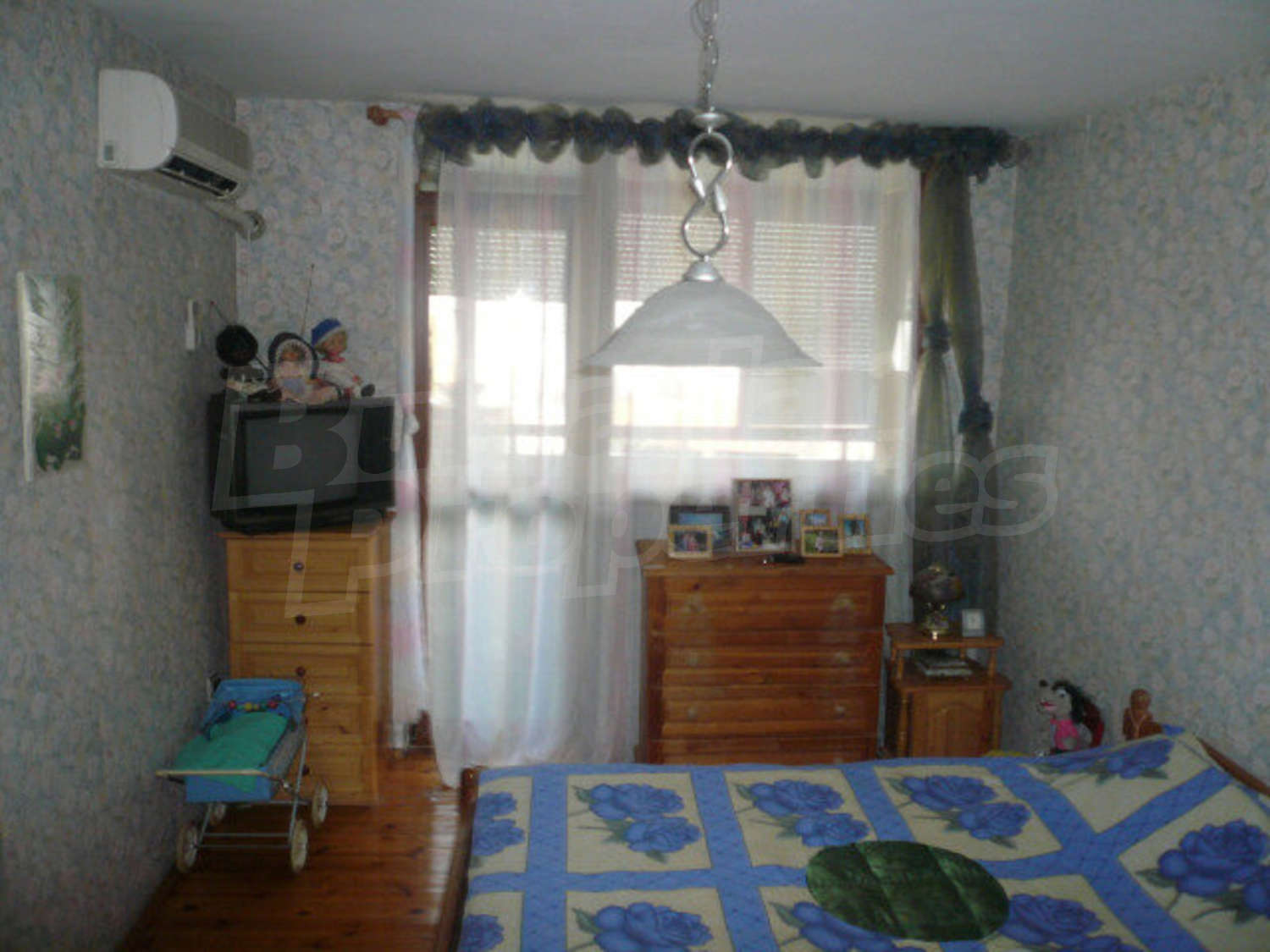Gallery Picture 13