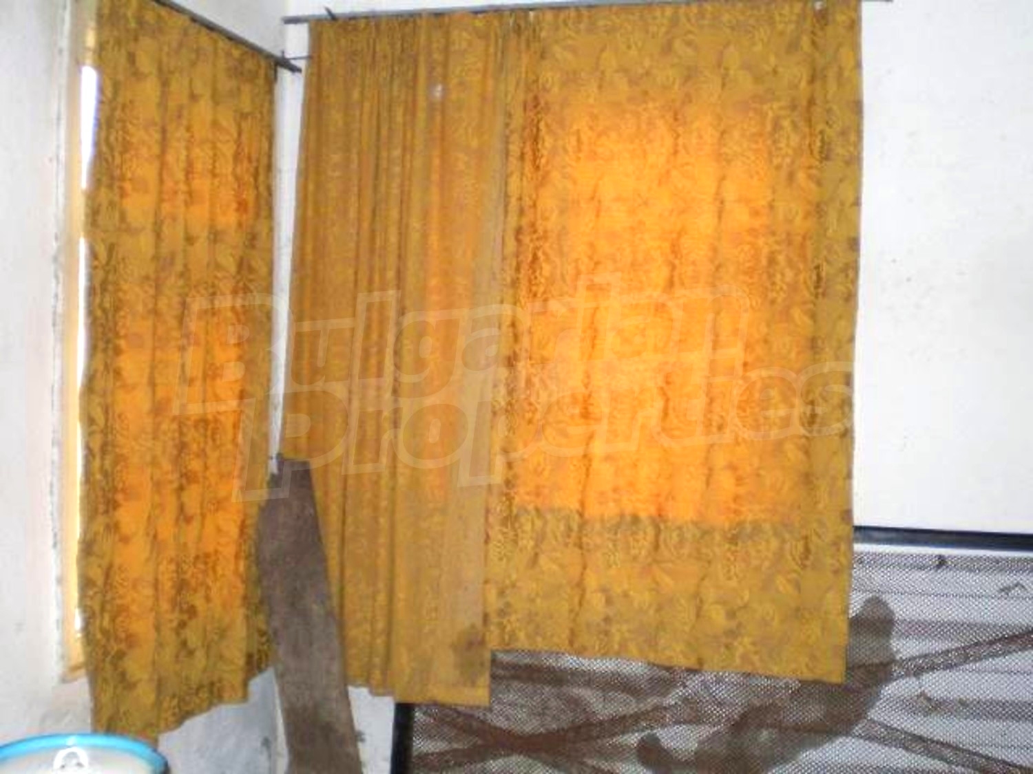 Gallery Picture 10