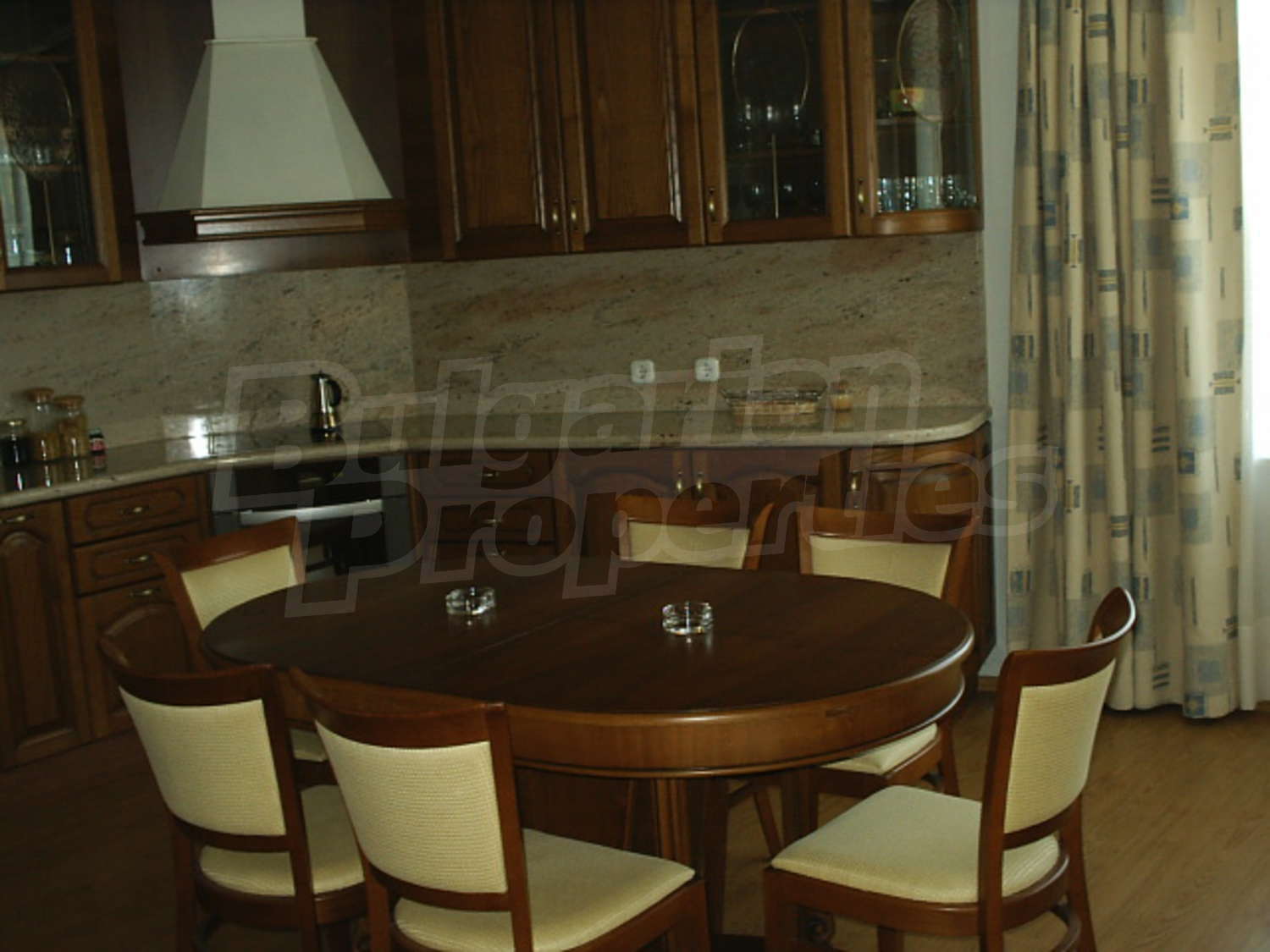 Gallery Picture 3